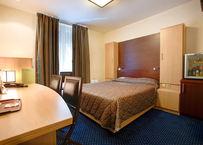 Hotel Terminus Montparnasse Parijs