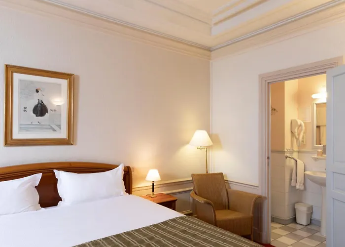 Hotel Langlois Parijs